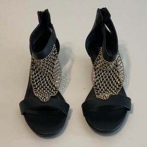 Thalia Sodi Women’s Tibby open toe Size 8.5